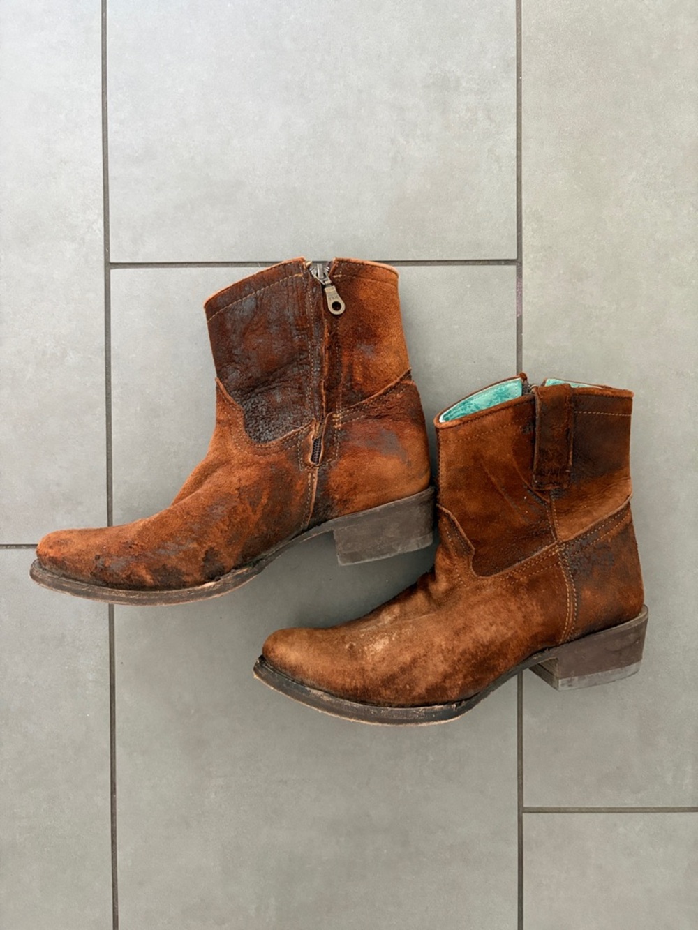 Womens Ankle Boots - Classic Western Style
